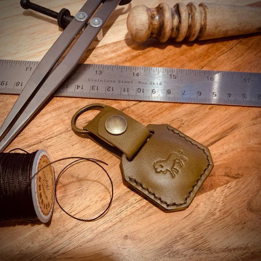 The Finder - Apple Air Tag Keychain